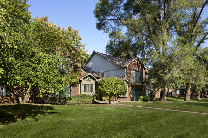 Outside view of Plymouth Woods Apartments