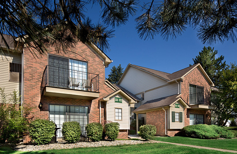 Outside view of Plymouth Woods Apartments